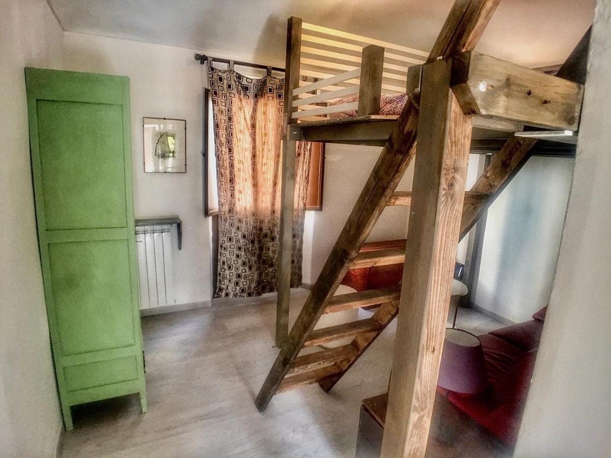 Appartamento In Tranquillo Borgo Vicino Al Centro Торино Екстериор снимка